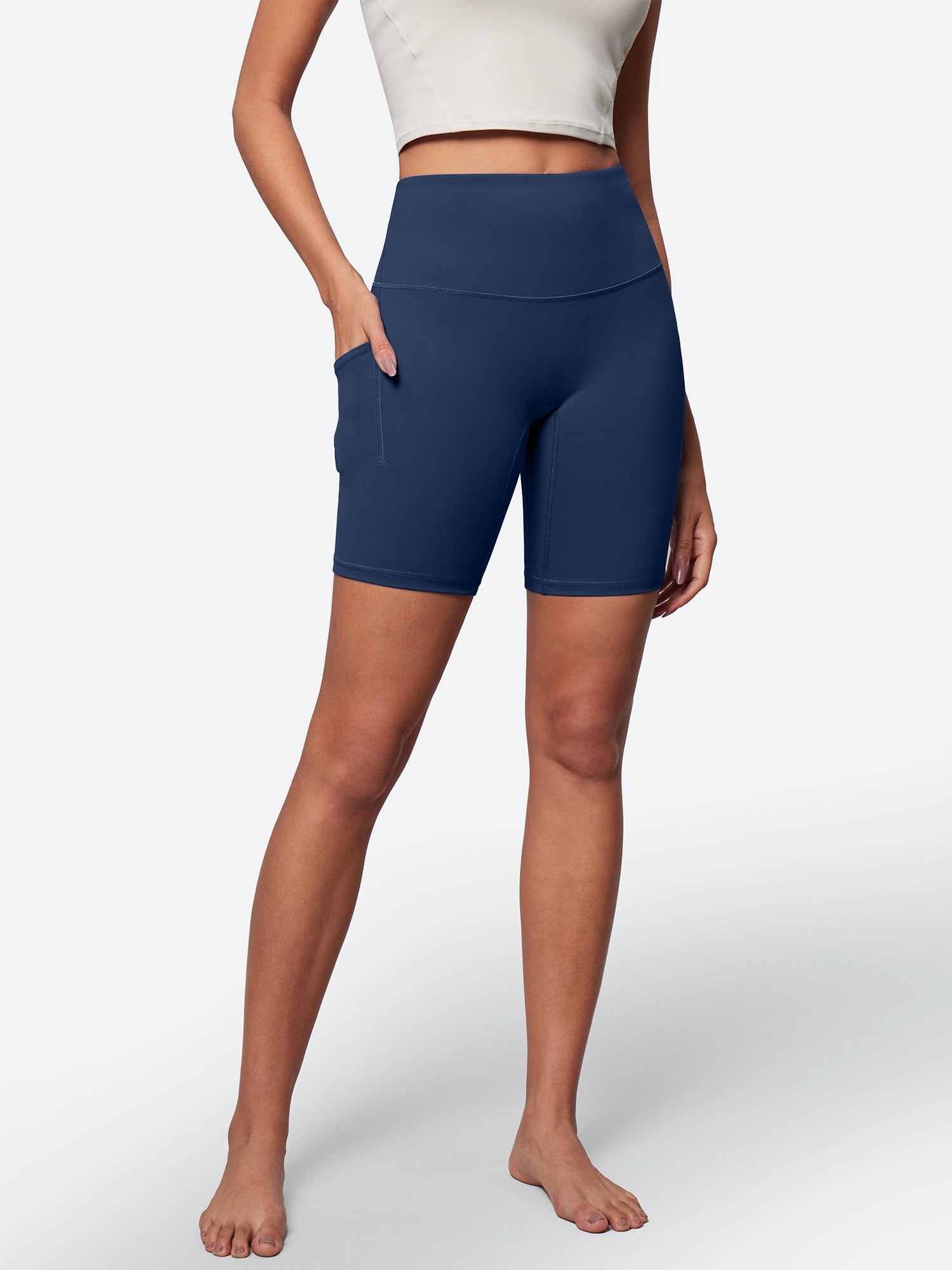 IUGA 8'' FlexTight™ No Front Seam Shorts With Pockets - IUGA